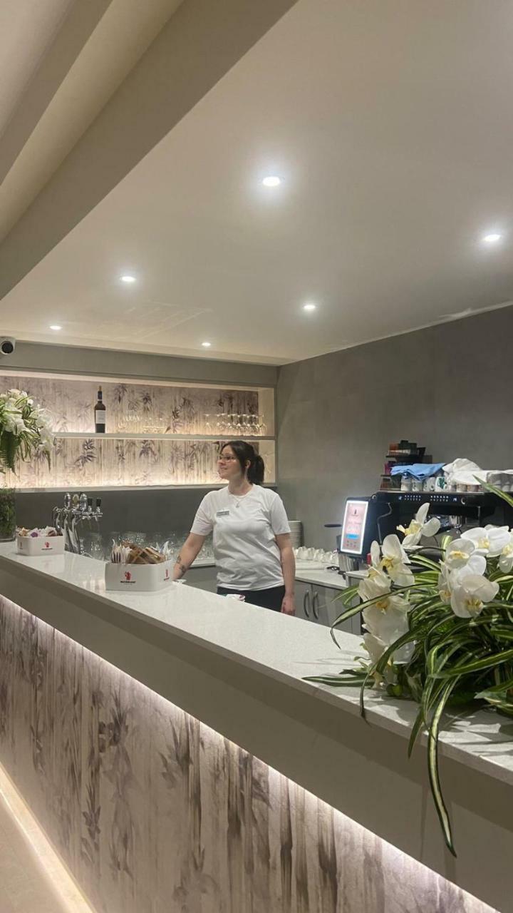 Hotel Dor�