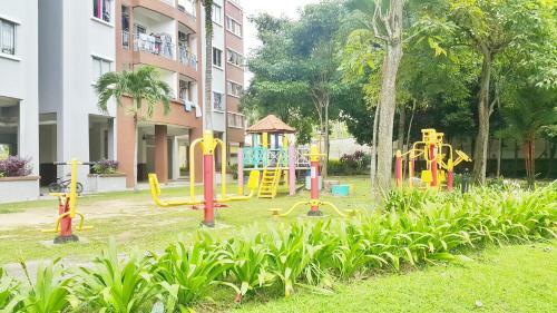Apartamentos Serene-stay Kemuncak Shah Alam