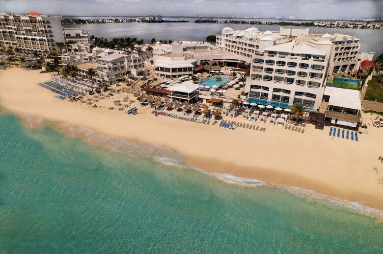 Hotel Wyndham Alltra Cancun - All-inclusive Resort