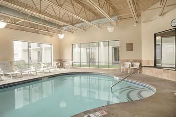 Hotel Days Inn Buffalo Airport