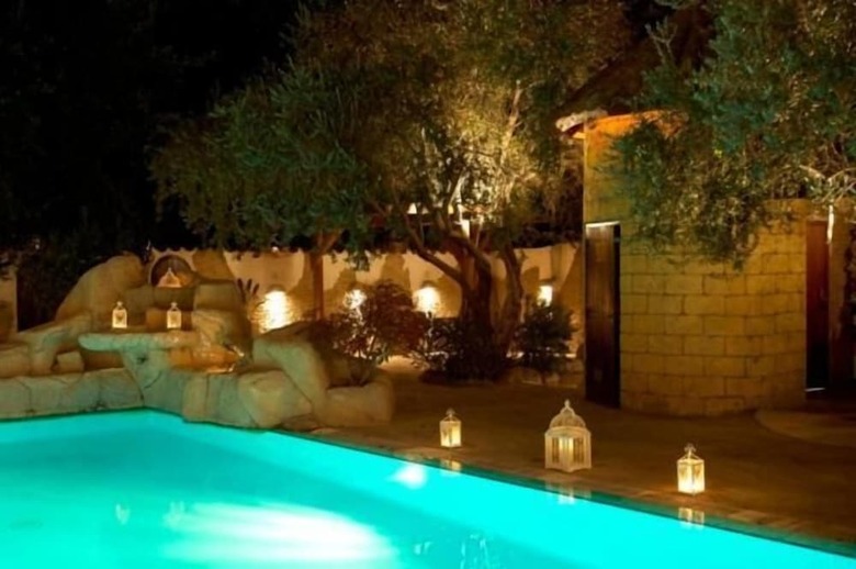 Hotel Cleopatra