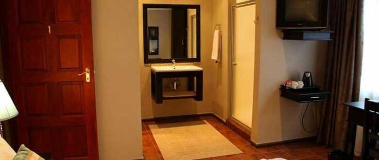 Hostal East View Guesthouse