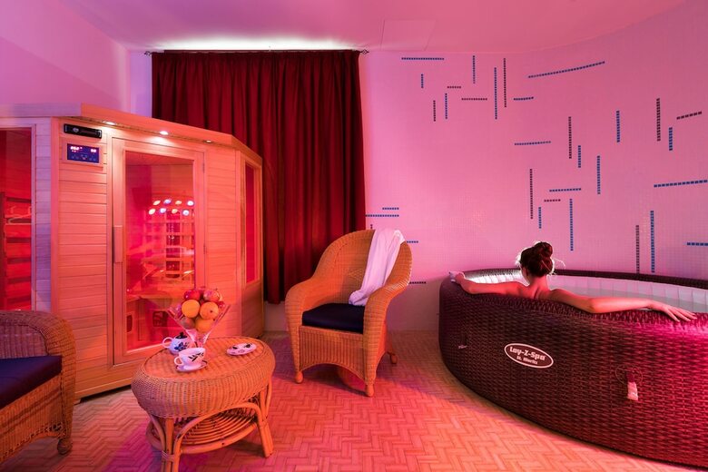 Saracen Sands Village Hotel & Resort