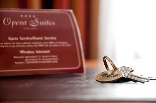 Pension Opera Suites