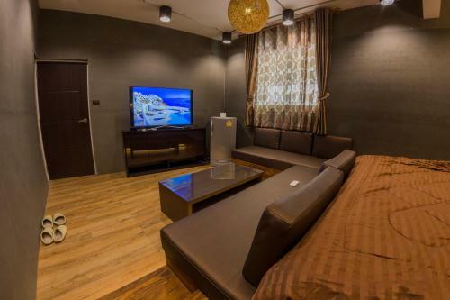 Maximize Luxury Apartment
