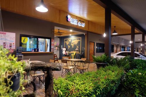 Warm Well Hostel