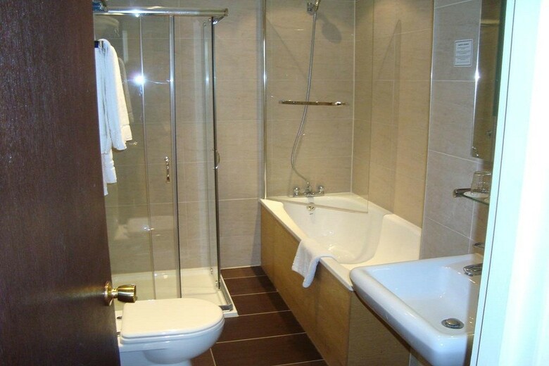 Hotel Royal Eagle