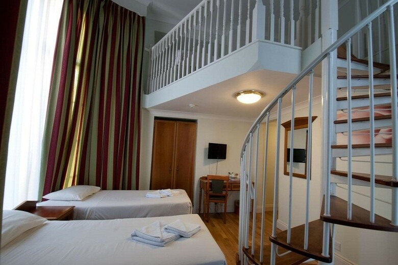 Hotel Royal Eagle