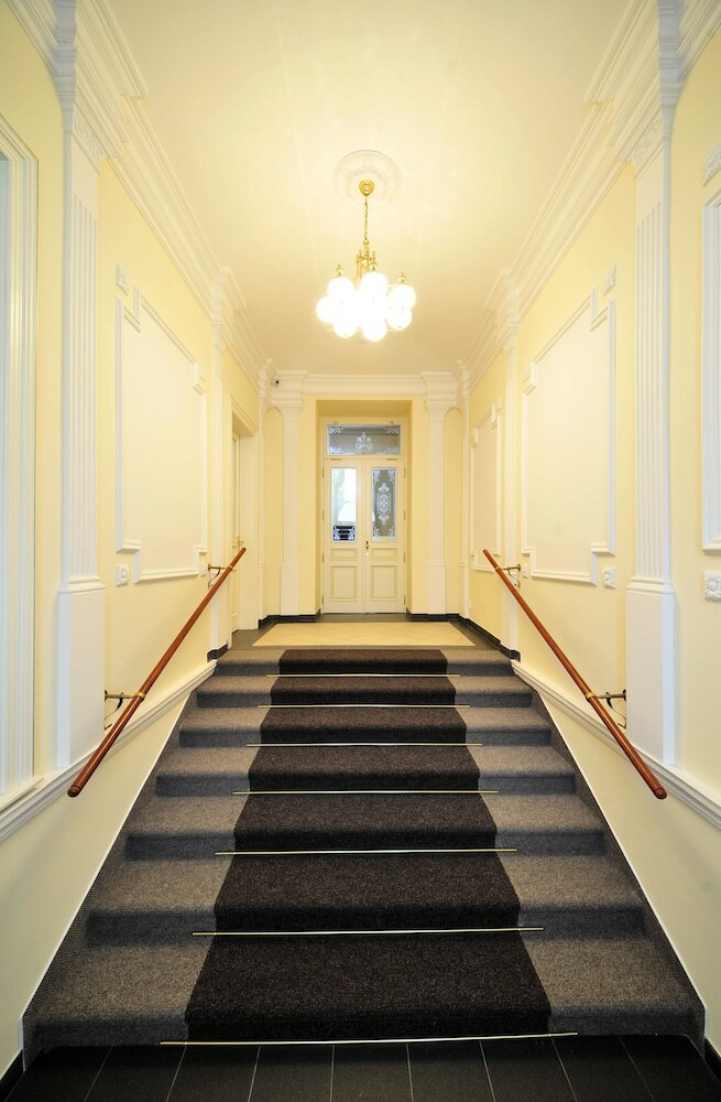 Hotel Alqush Downtown