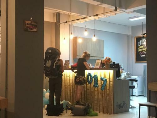 Qinglian Youth Hostel