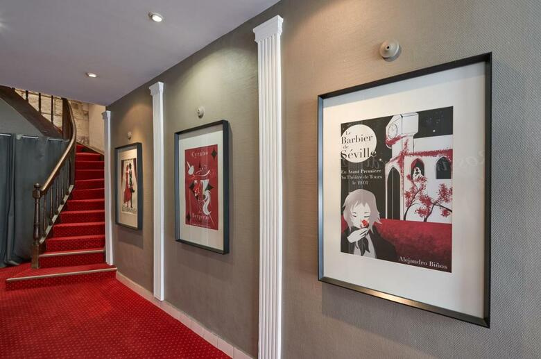 Hotel Du Theatre