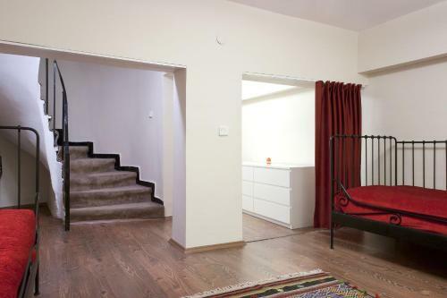 Aslan Apartments