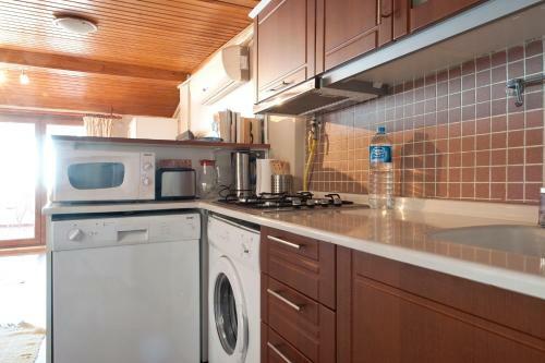 Aslan Apartments