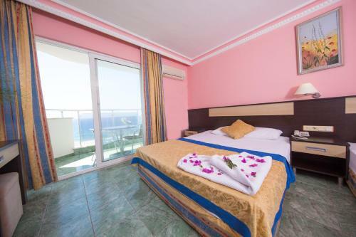 First Class Hotel (all Inclusive)