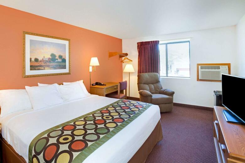 Hotel Super 8 Motel- Aberdeen East
