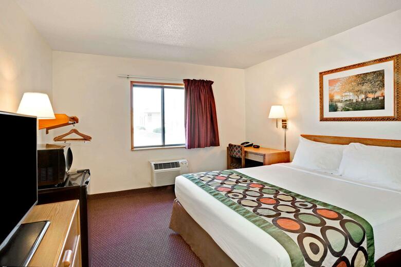 Hotel Super 8 Motel- Aberdeen East