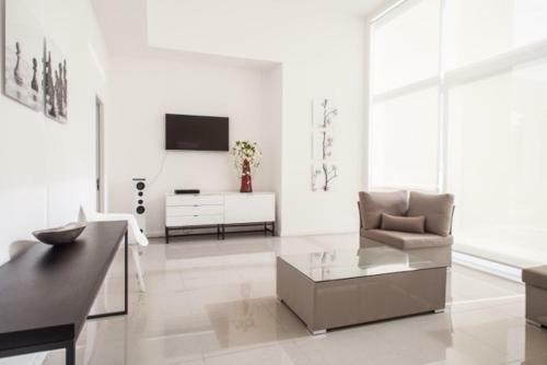 Apartamento Av. Roosevelt Apt 302 - Torre One - 4pax