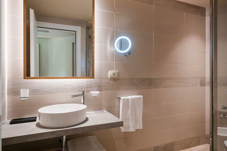 Hotel Mangia's Brucoli, Sicily, Autograph Collection