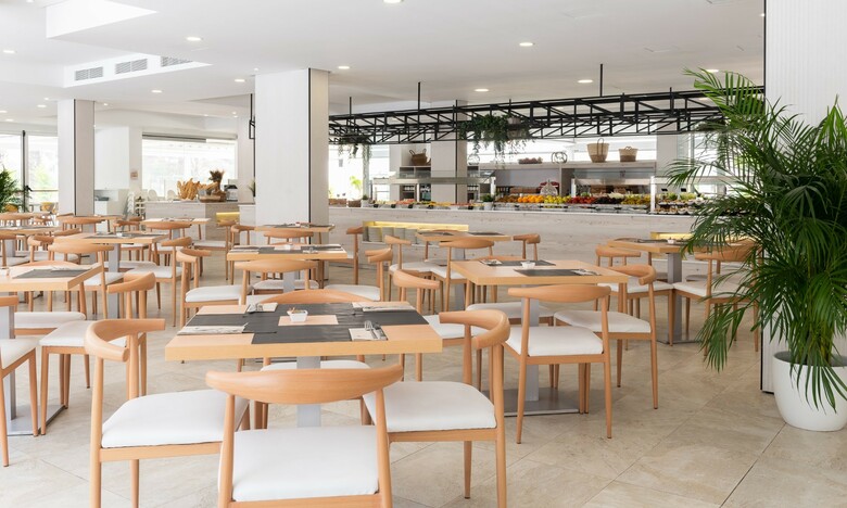 Hotel Globales Maioris