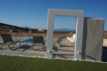 Aparthotel Pyrgaki Sun & Moon Luxury Suites