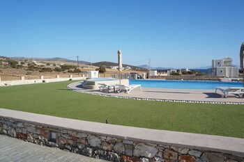 Aparthotel Pyrgaki Sun & Moon Luxury Suites