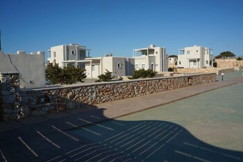 Aparthotel Pyrgaki Sun & Moon Luxury Suites