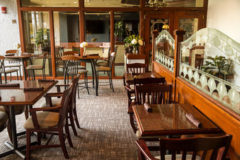 Hotel Rit Inn & Conference Center