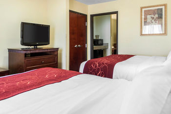 Hotel Comfort Suites