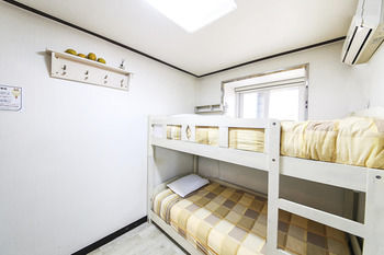 Fully Hong Hostel Insadong