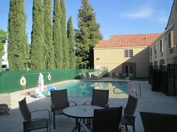 Hotel Best Western Brentwood Inn