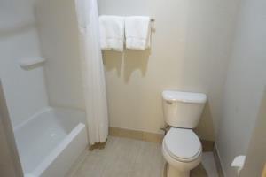Hotel Best Western Brentwood Inn