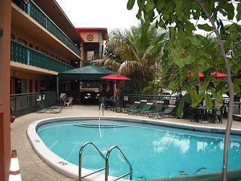 Ft. Lauderdale Beach Resort Hotel & Suites