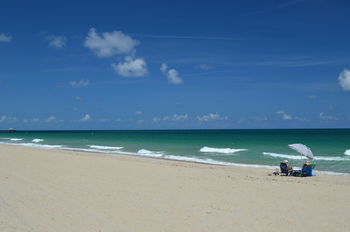Ft. Lauderdale Beach Resort Hotel & Suites