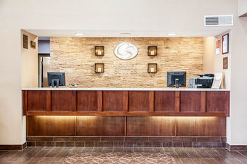 Hotel Comfort Suites Dover