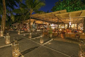 Hotel Segara Village