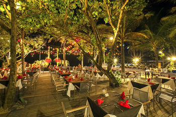 Hotel Segara Village