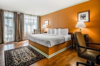 Admiral Fell Inn, An Ascend Hotel Collection Member