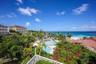 Hotel Pineapple Beach Club