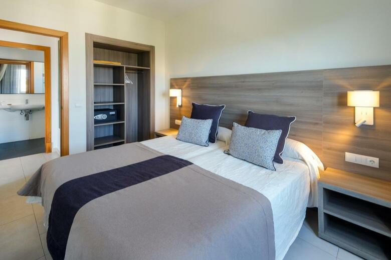 Apartamentos Tres Torres