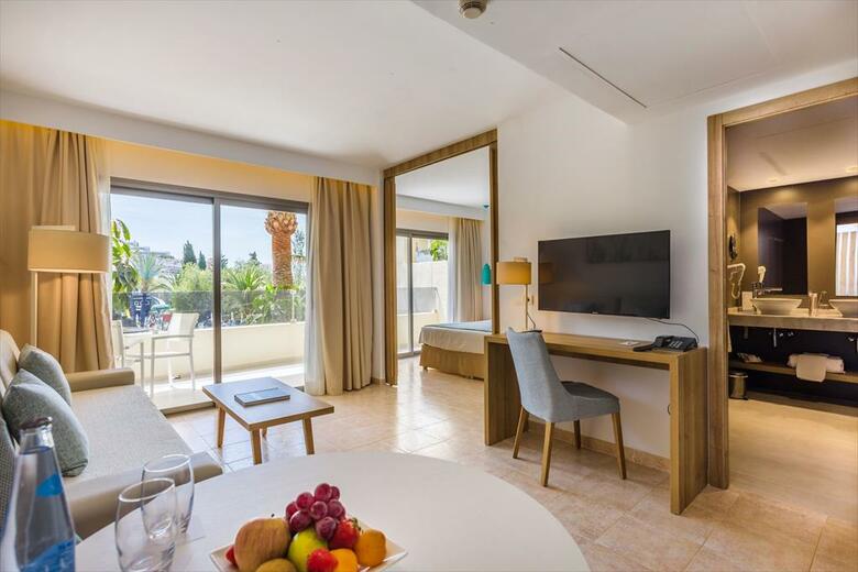 Aparthotel Zafiro Palmanova