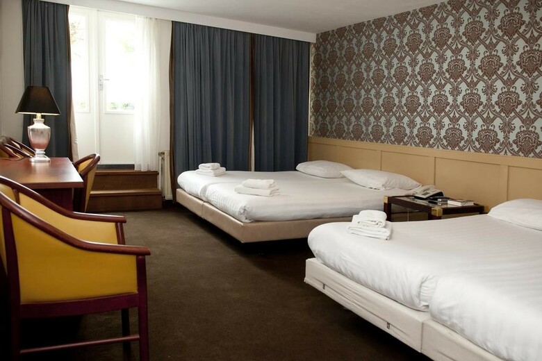 Hotel 74