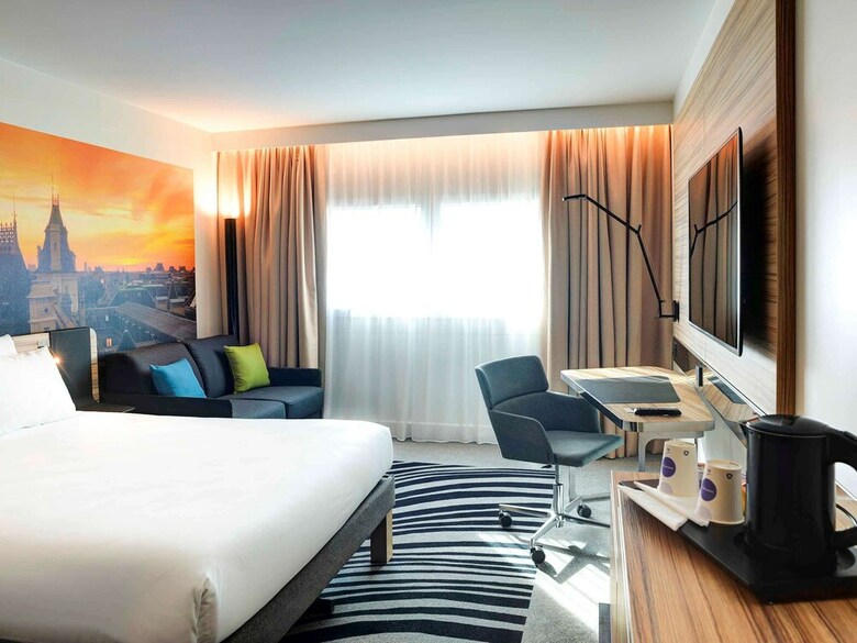 Hotel Novotel Porte D`orleans
