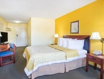 Hotel Days Inn Milan Sandusky South