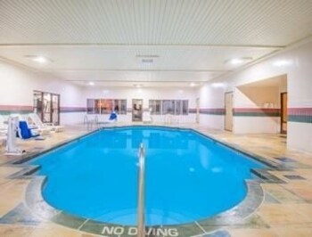 Hotel Days Inn Milan Sandusky South