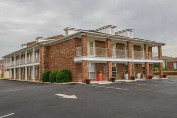 Hotel Richland Inn Lawrenceburg