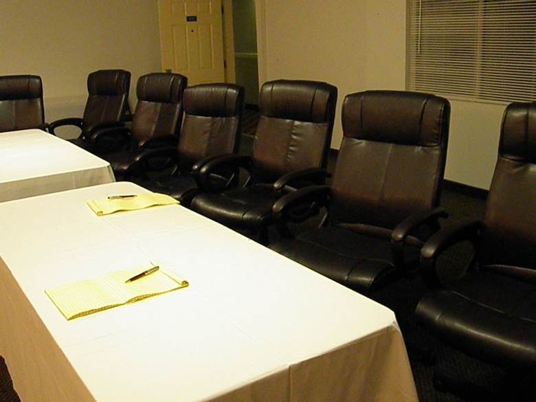 Hotel Regency Inn & Suites