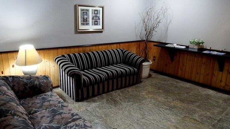 Holz Hotel