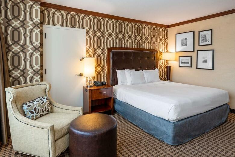 Hotel Hilton Alexandria Mark Center