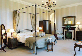 Taplow House Hotel