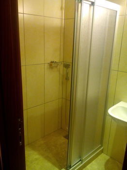 Cordis Hotel